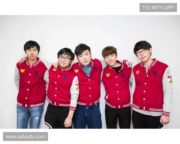 《全球电竞赛事激烈角逐新格局，顶级战队竞技水平再创新高》