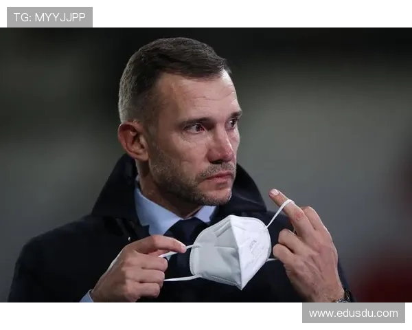 乌克兰足球联赛取消 战疫中球员恢复训练