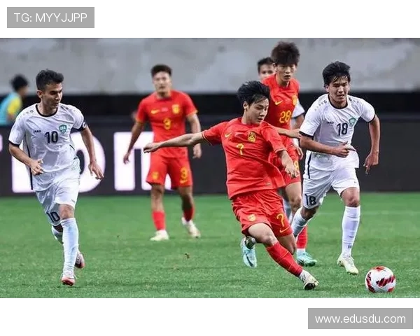 国足主场鏖战九十分钟顽强逼平劲旅展现全新战术体系魅力