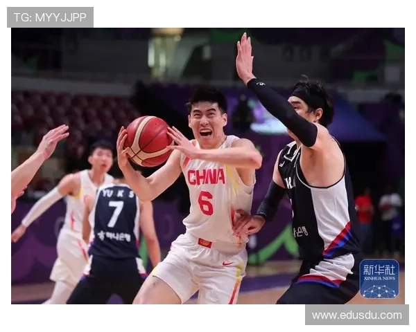 中国篮球队逆袭夺冠 点燃全国球迷热情 创历史新篇章